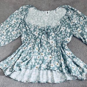 Vici Floral Front Tie Blouse